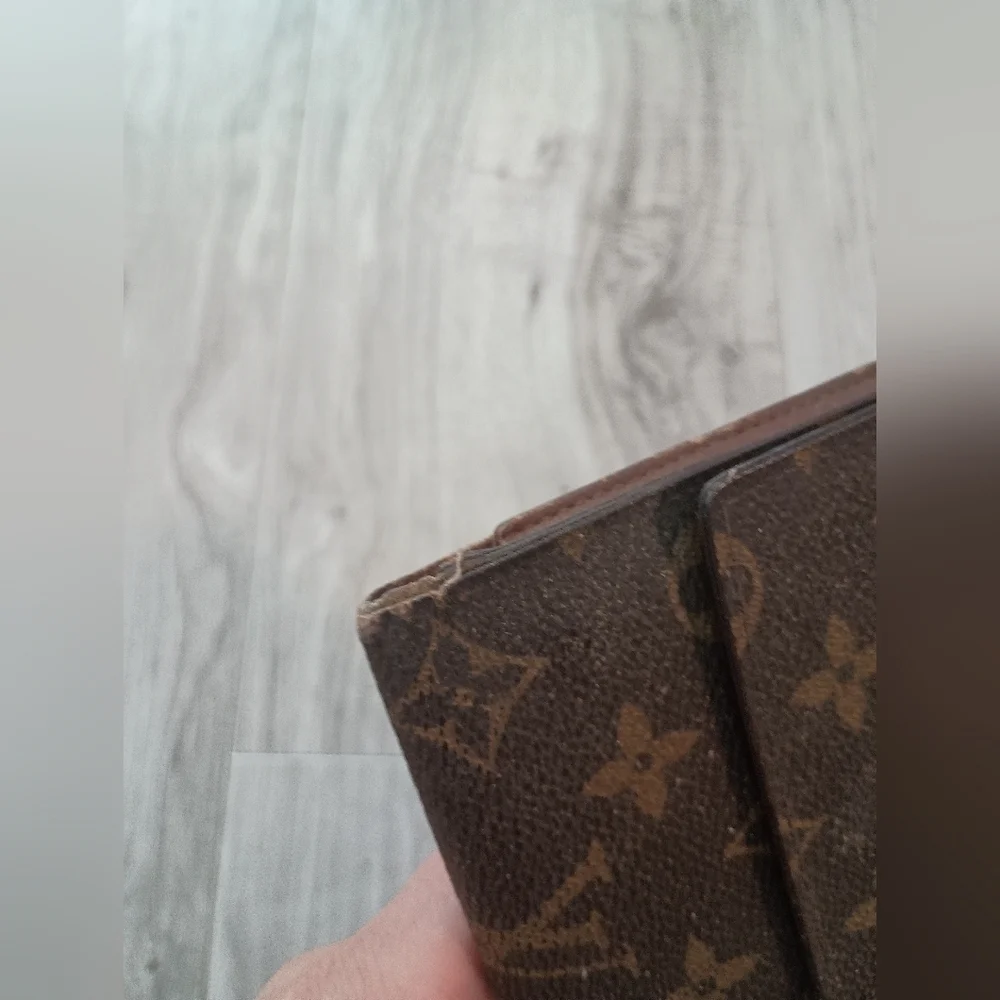Authentic LOUIS VUITTON Monogram Porte Tresor International Trifold Wallet